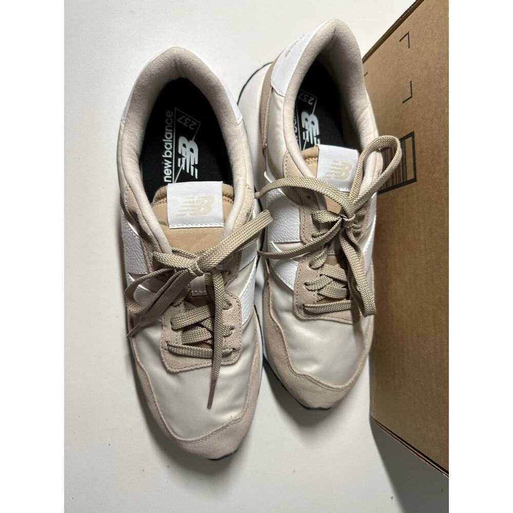 New Balance Women's 237 Sneaker Sea Salt/Silver Birch/Black Sz 9.5 M - Picture 3 of 6